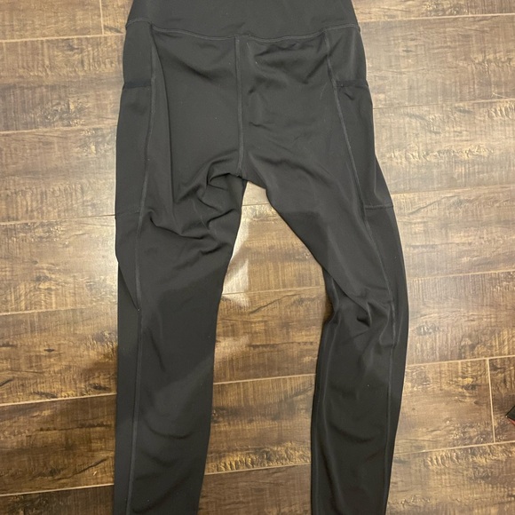 Gymshark Black Pocket Leggings - Picture 4 of 5